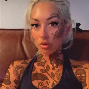 Meet your Posher, Jacqueline